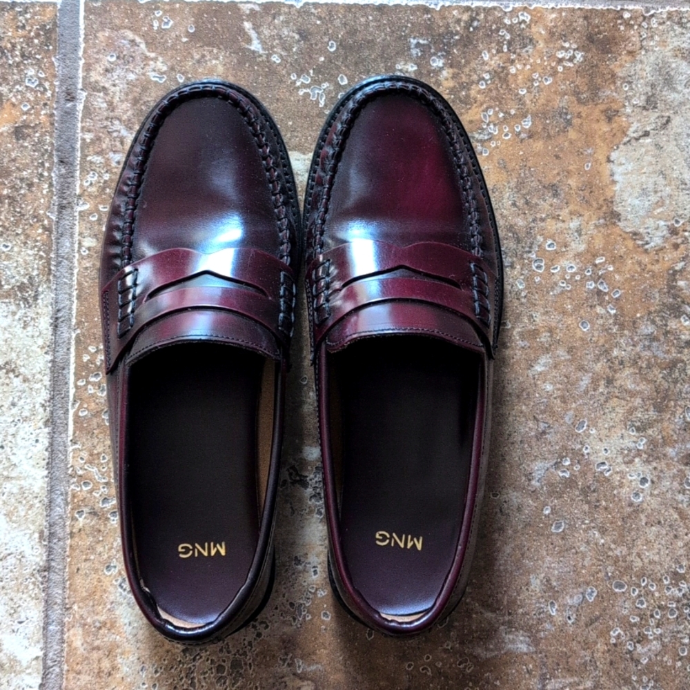 Mango Leather loafers Color Burgundy Size 36